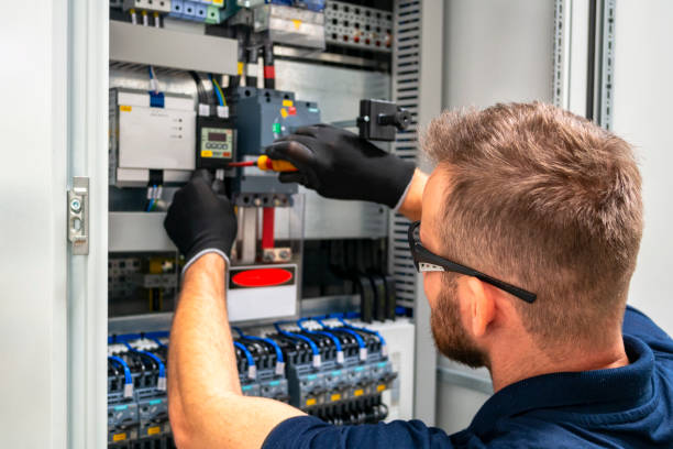 Best Electrical Contractors for Businesses  in Ellwood City, PA